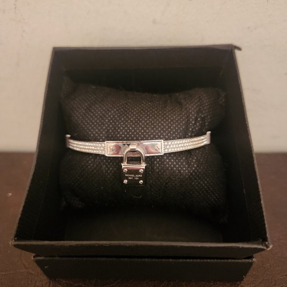 Michael Kors -Silver Padlock Bracelet